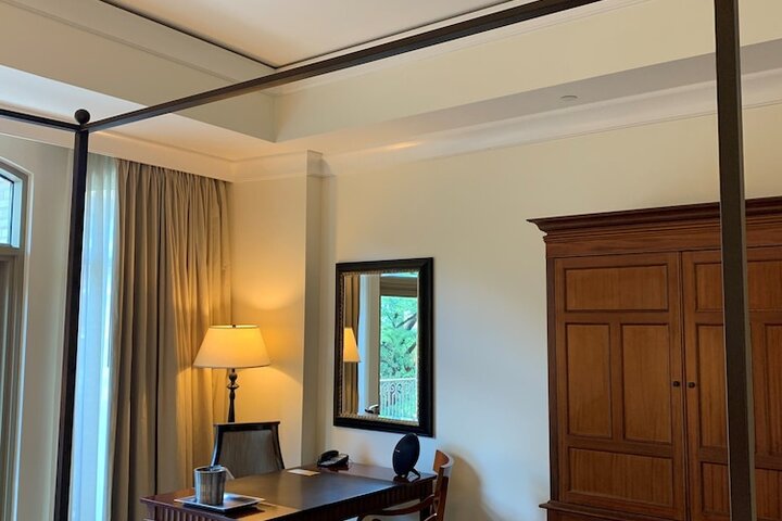 Room 26 of 70