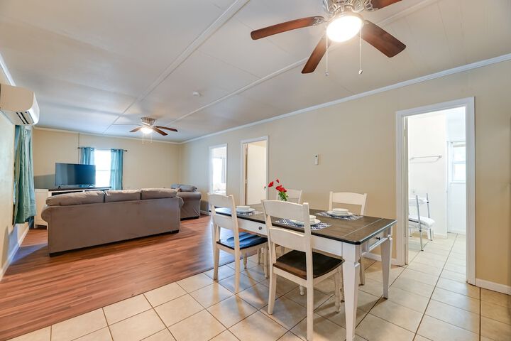 Riverfront Edenton Condo w / Porch & Boat Ramp!