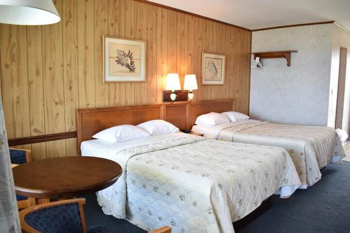 Room 18 of 43