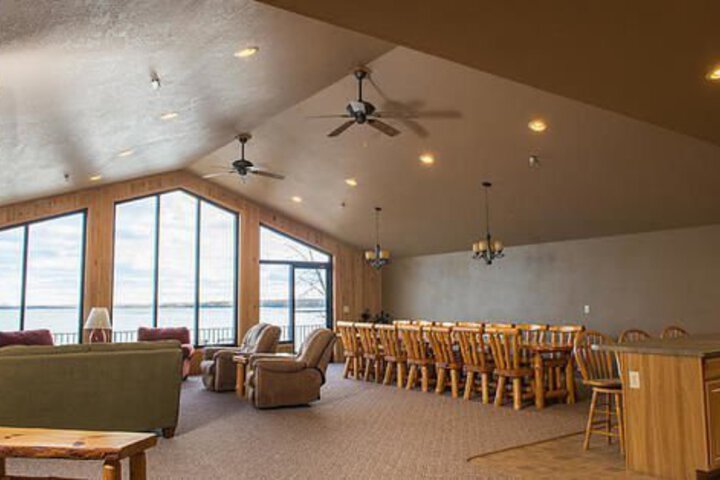 HIAWATHA BEACH RESORT