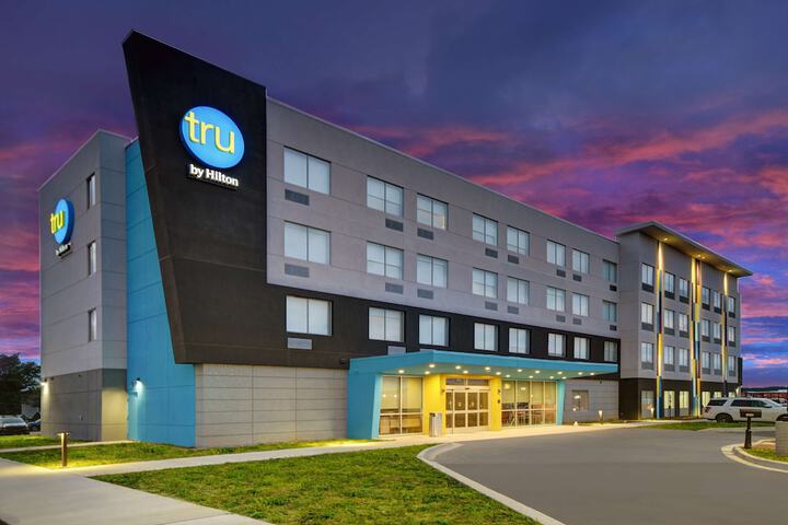 Tru by Hilton Gaylord MI