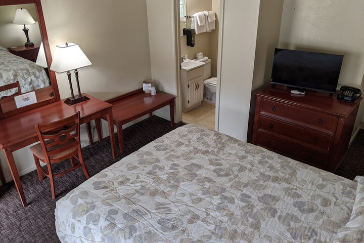 Room 27 of 52