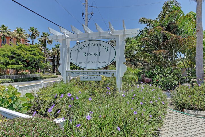 Tradewinds Beach Resort
