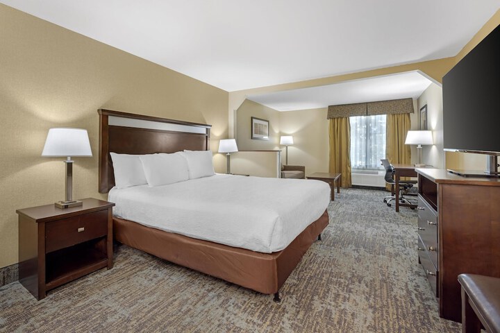 Best Western Plus Prairie Inn