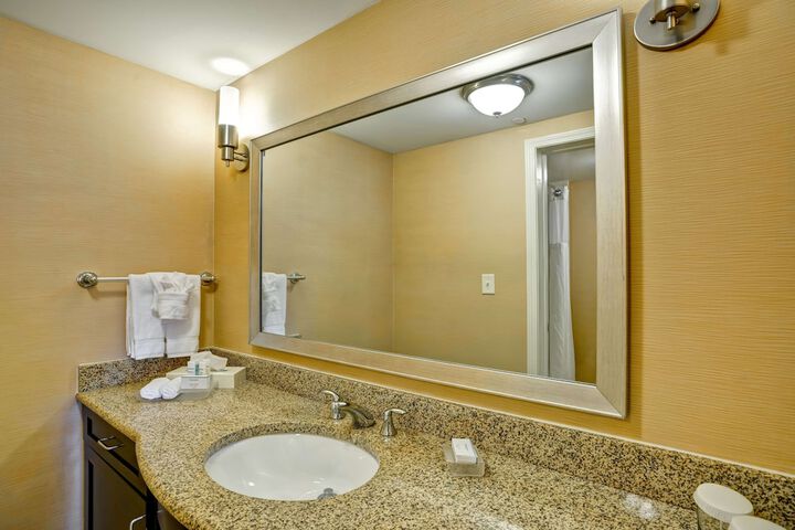 Room 14 of 48