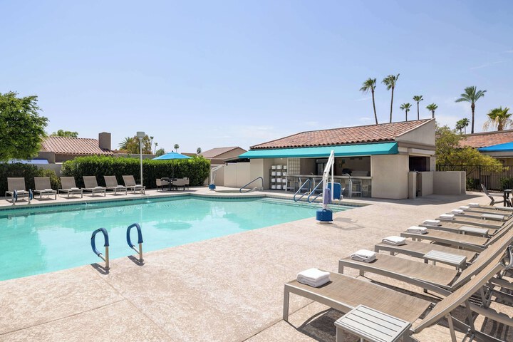 Pool 13 of 105