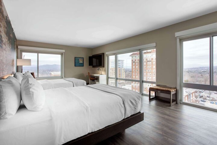 Room 48 of 99