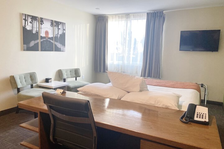 Room 38 of 62
