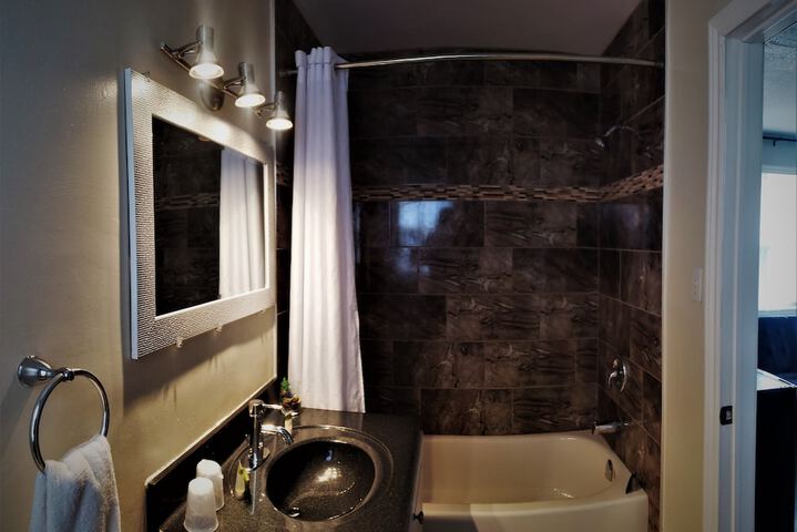 Room 21 of 29