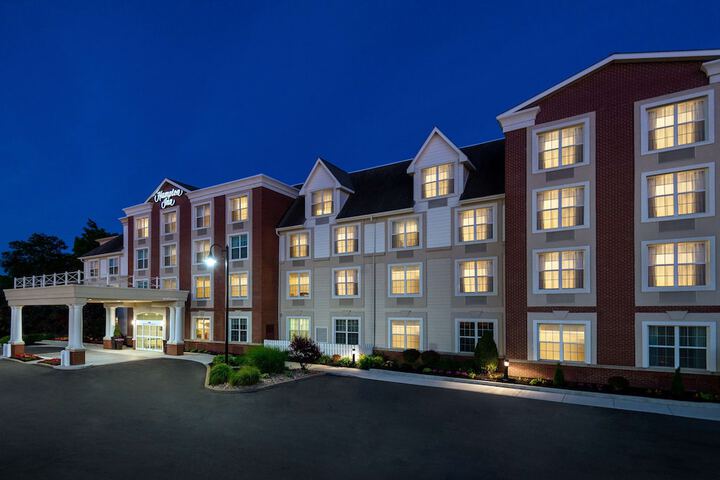 Hotel 2 of 43