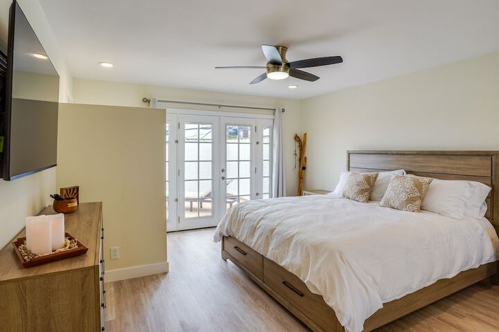 Ocean-view Oasis: Steps to Dana Point Beaches!