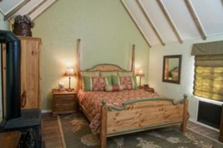 Edgemere Cottages