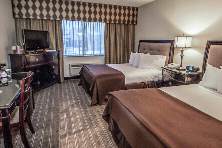 Room 15 of 30