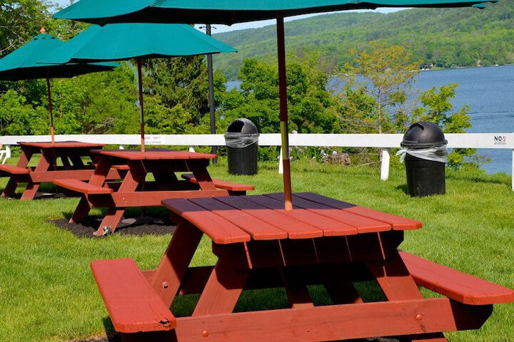 Lake View Motel