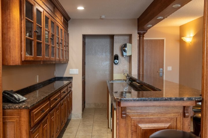 Norland Inn and Suites Roseau