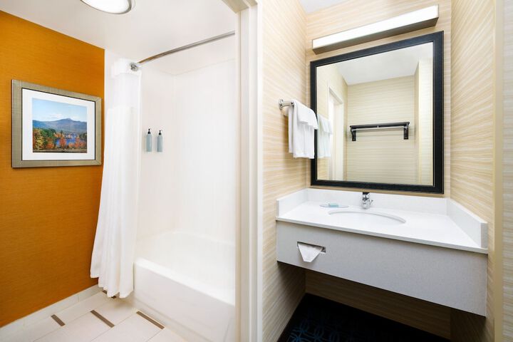 Room 8 of 29