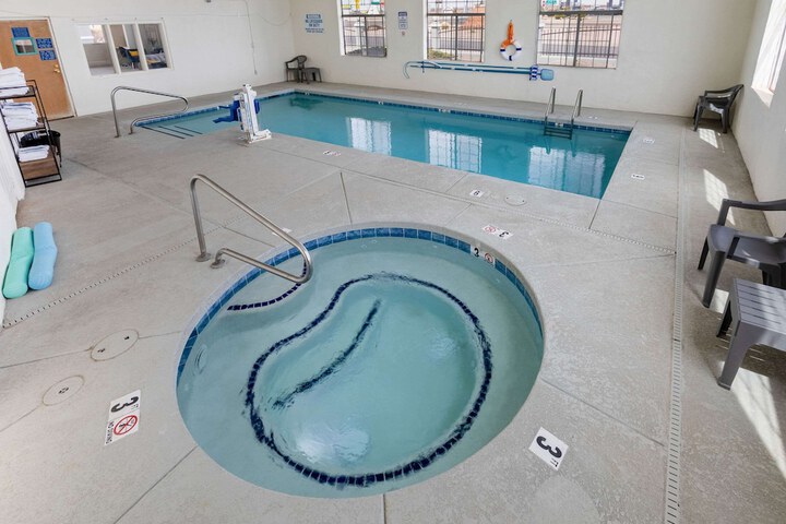 Pool 6 of 36