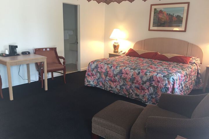 Room 7 of 20