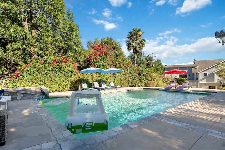 Luxury LA Garden Estate Private Pool Hottub Tennis