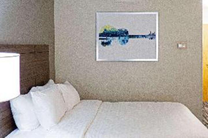 Emerald River Hotel