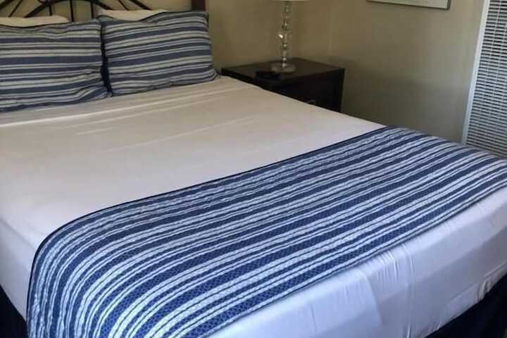 Room 15 of 44