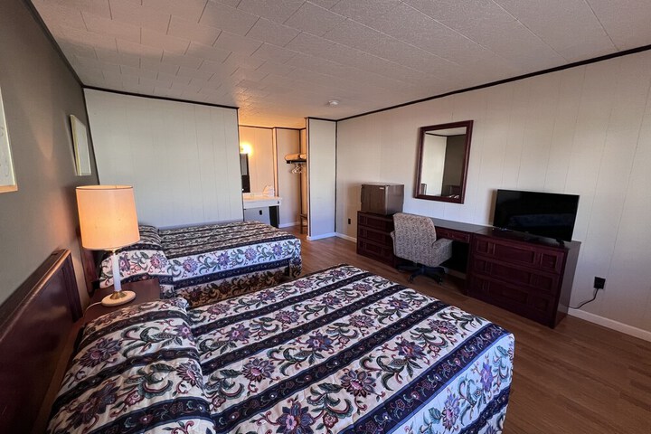 Room 12 of 53