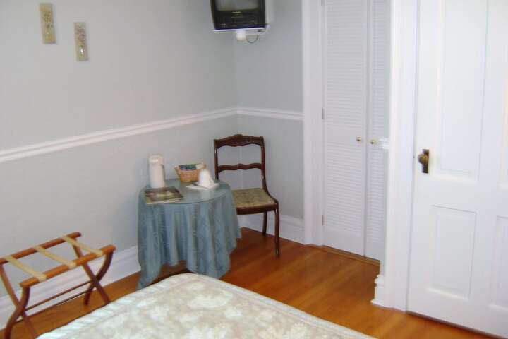 Room 19 of 25