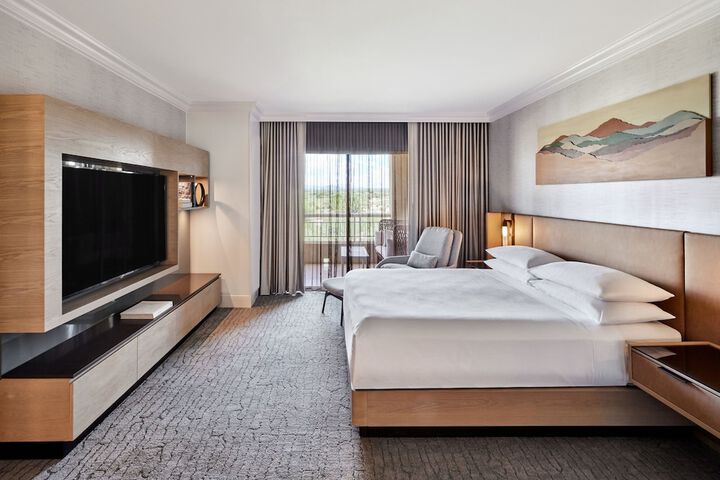 Room 100 of 167