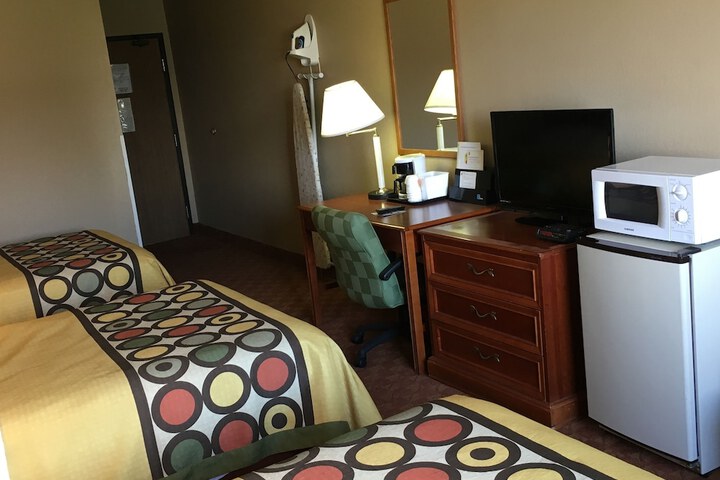 Room 26 of 50