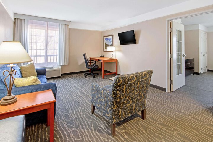 Room 16 of 57