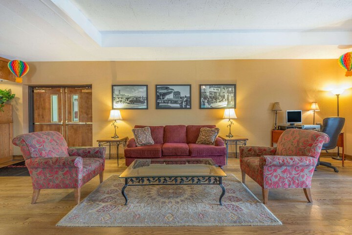 Hotel Interior 18 of 63