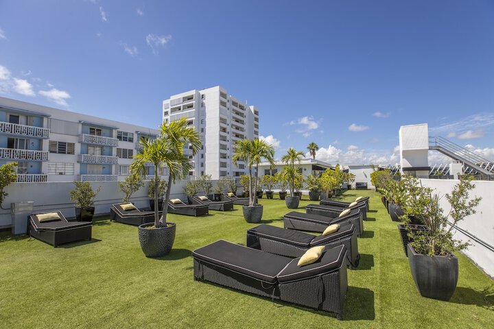 Sundeck 55 of 58