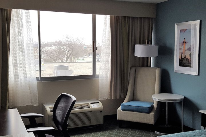 Room 19 of 44