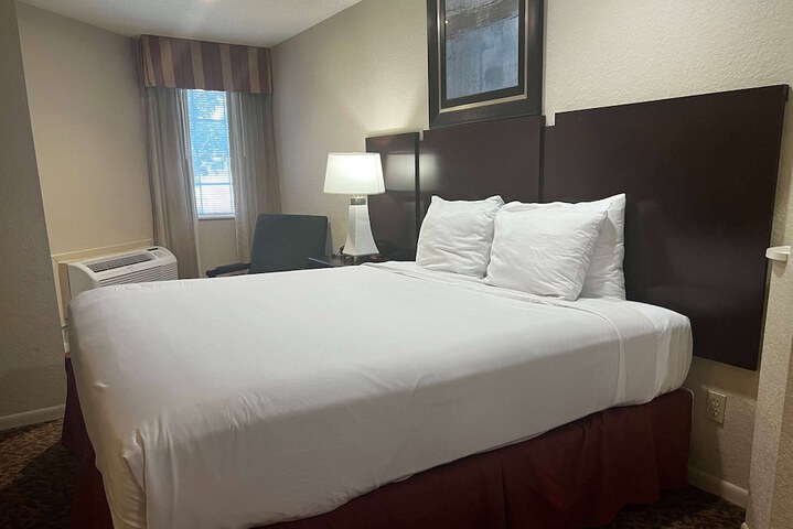 Room 20 of 45