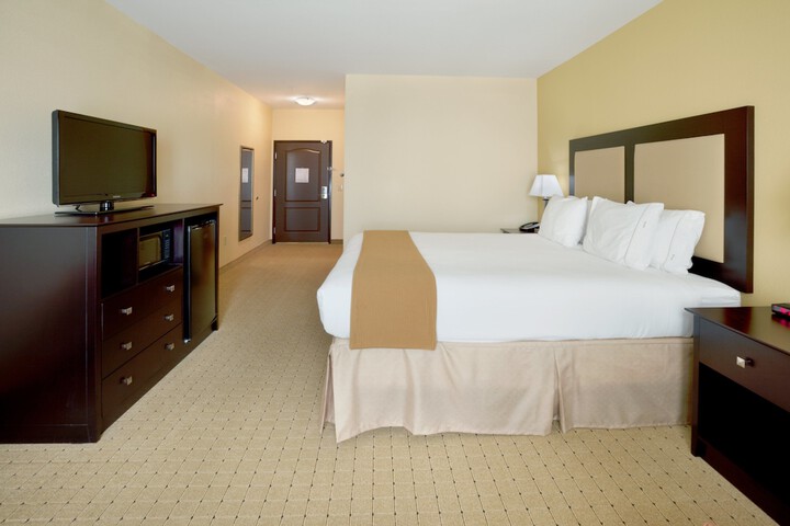 Room 21 of 34