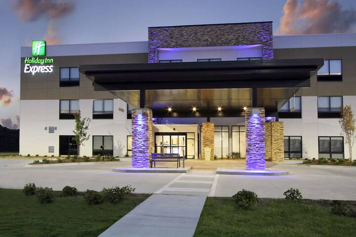 Hotel 6 of 40