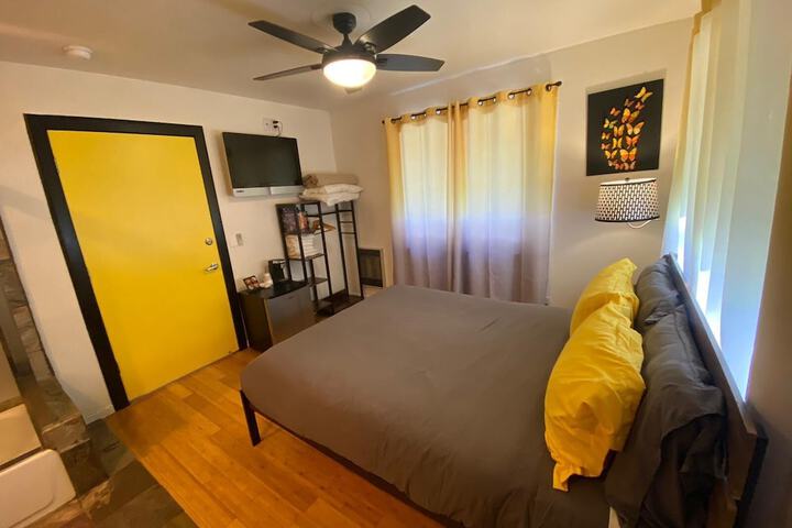Room 12 of 52