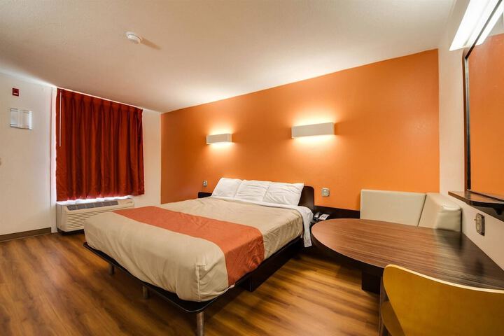 Motel 6 Jennings LA