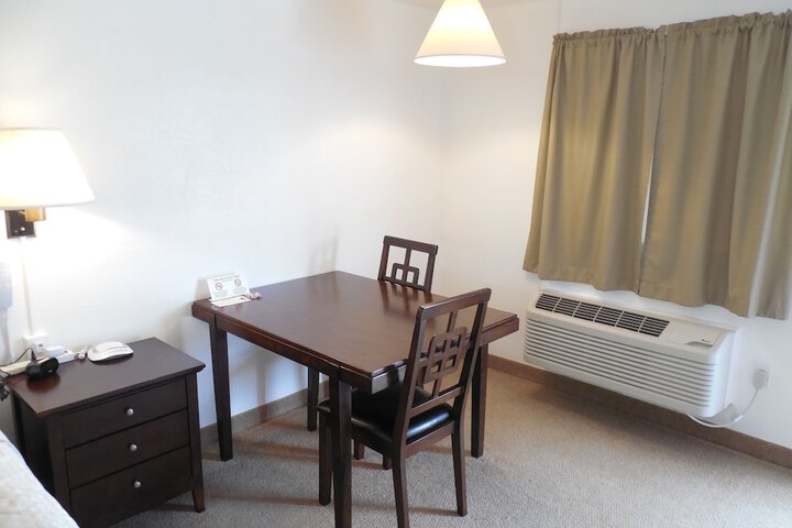 Room 39 of 54