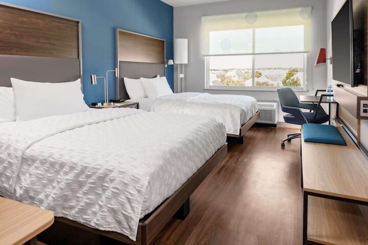 Room 14 of 21
