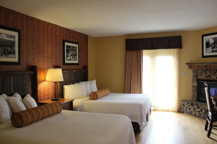 Room 11 of 42