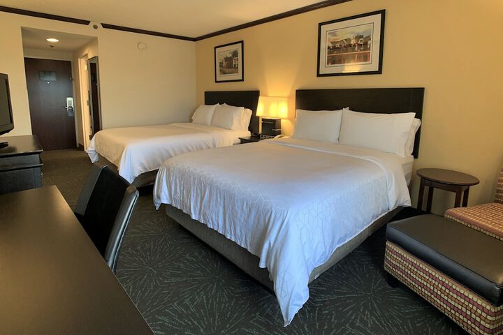 Room 26 of 45