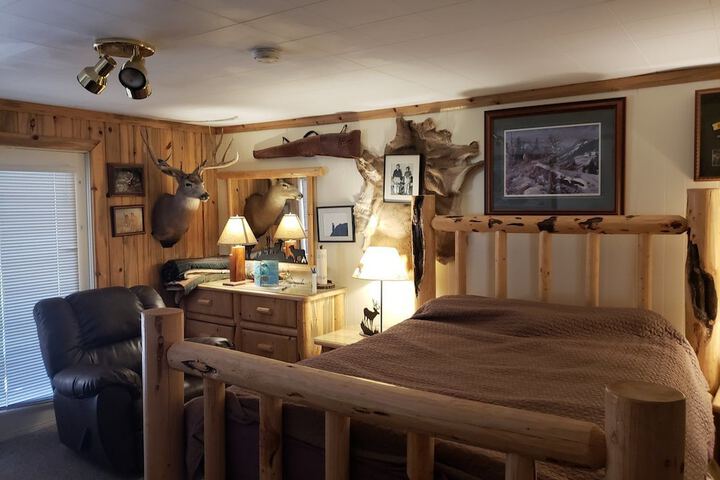Room 9 of 22