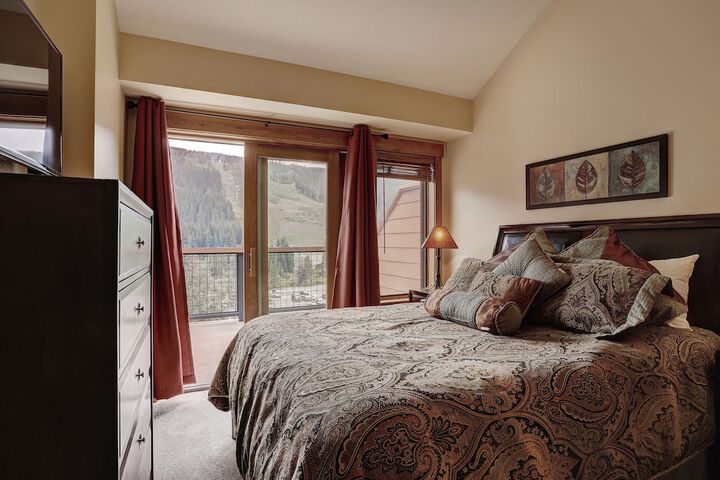 Room 14 of 34