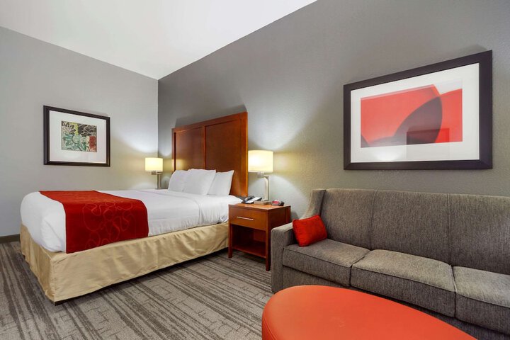 Room 12 of 30