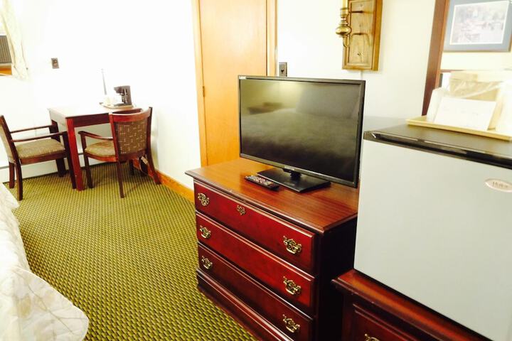 Room 39 of 64