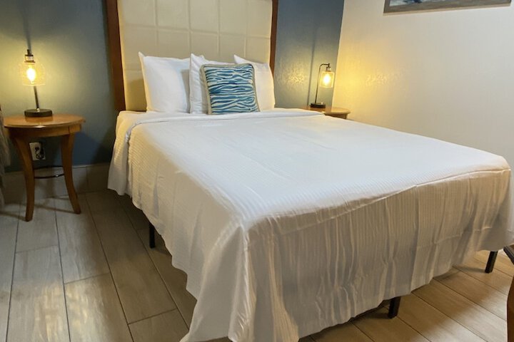 Room 14 of 22