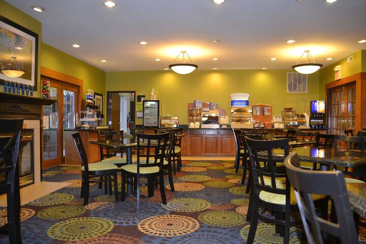 Breakfast/Coffee Service 26 of 27