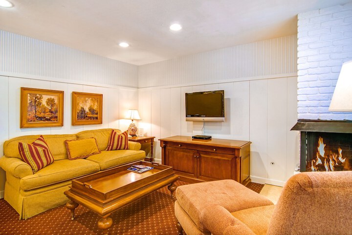 Room 16 of 45