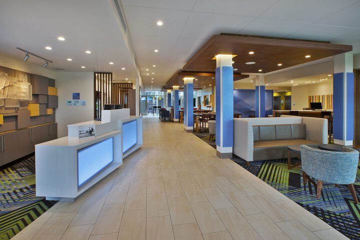 Holiday Inn Express & Suites South Hill by IHG